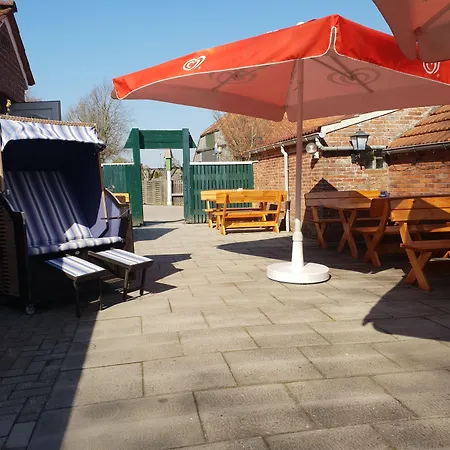 & Restaurant Gulfhof 3* Emden